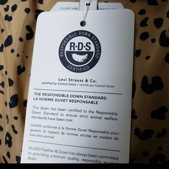 NWT Levi's Long Puffer Hooded Down Coat - Picture 6 of 8